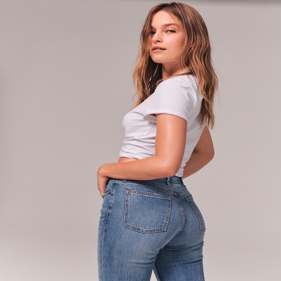 High-waisted jeans Women