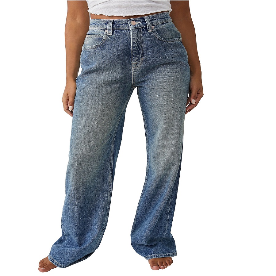 Baggy High-Waisted Jeans